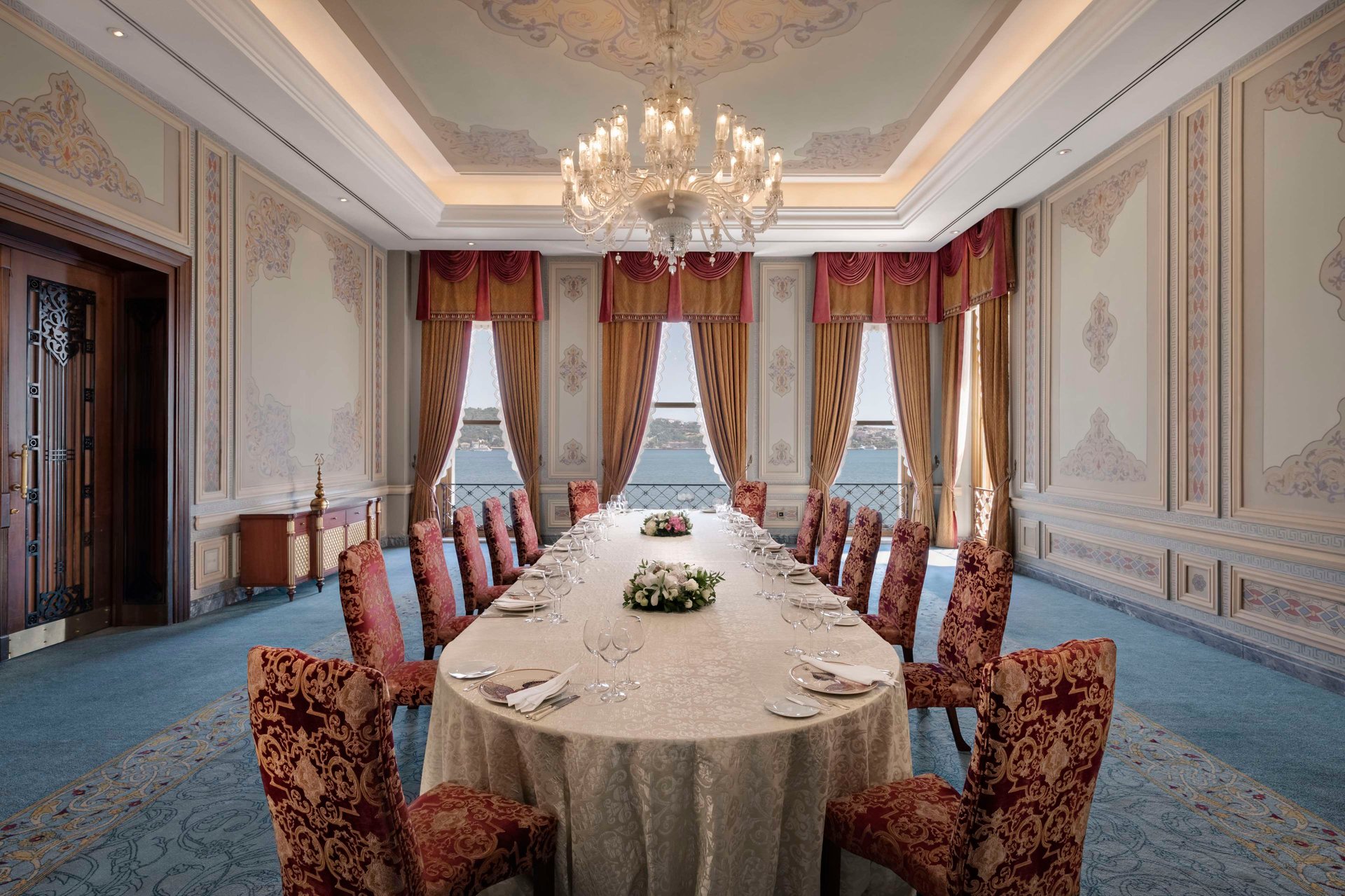 Ciragan Palace Kempinski Istanbul - Meeting room