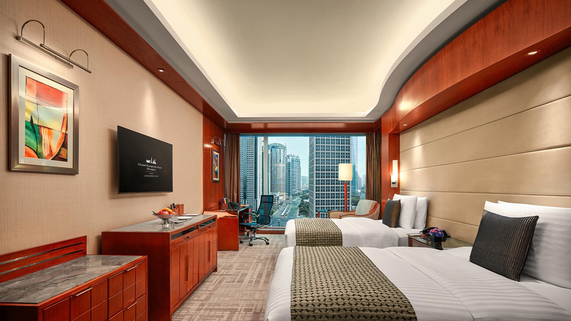 Grand Kempinski Hotel Shanghai - Premier Skyline View Twin Room